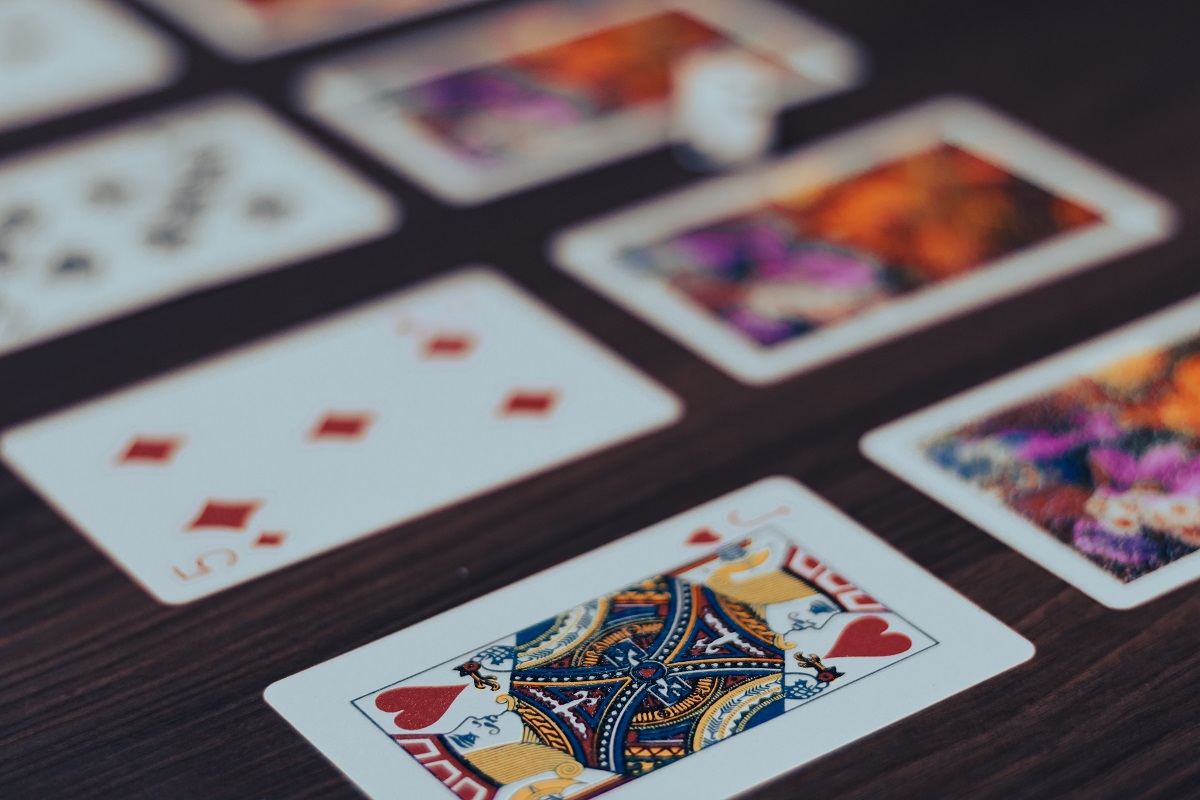 How to Choose The Best Casino To Play Poker Online